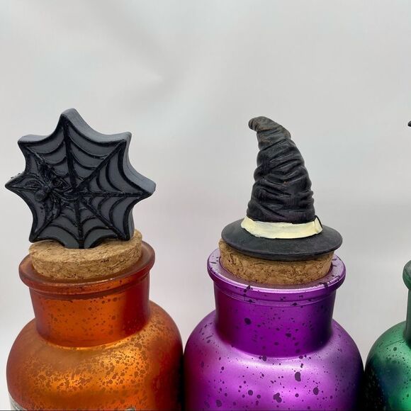 Halloween Collectible Decorative Glass Potion Bottles Set Of 4 NEW - Picture 5 of 9